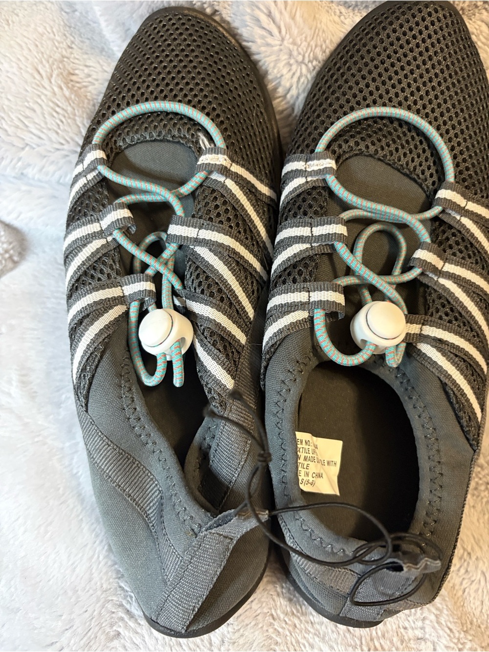 Kids Gray Mesh Athletic Water Shoes with Aqua Accents